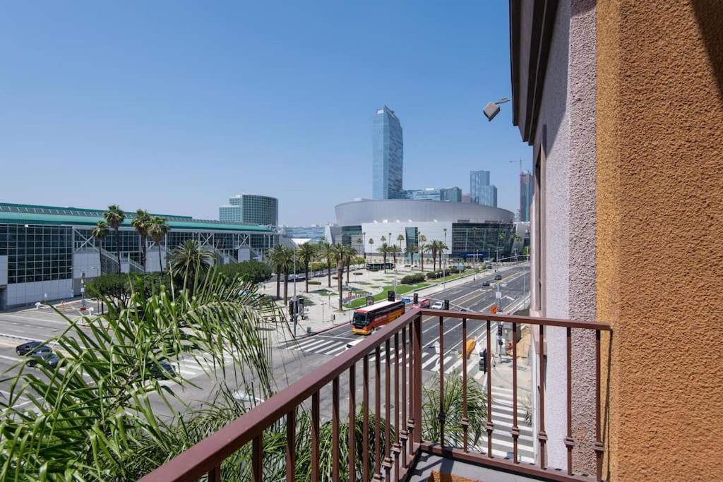 Cozy 2bedapt Next To Convention Center La Live 323 Los Angeles