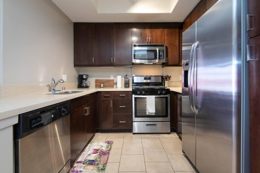 Cozy 2bedapt Next To Convention Center La Live 323 Apartment Los Angeles